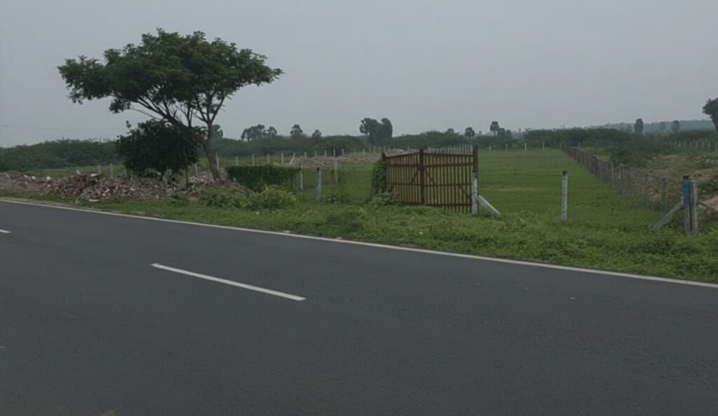 வணிகச் சொத்து (commercial land ) விற்பனைக்கு, ECR ROAD, கீழக்கரை